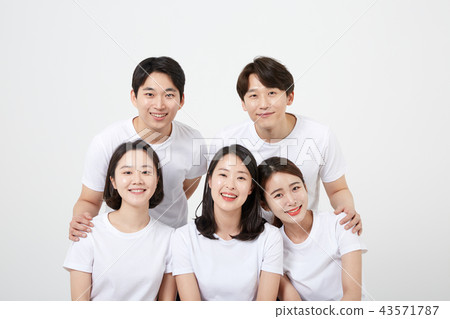 Friends, colleagues, women, Koreans 43571787