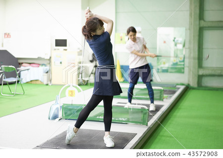Golf hit women 43572908