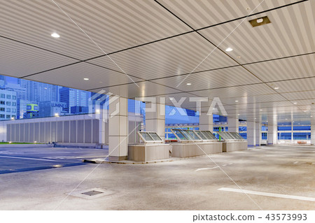 Shinjuku Station South Exit Busta Shinjuku Shinjuku Station South Exit Busta Shinjuku 43573993