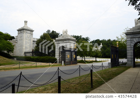 94841 Arlington National Cemetery 43574428
