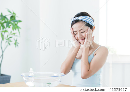 洗臉清潔美容女人護膚美容 43575637