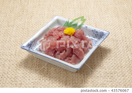 Fall in tuna 43576067