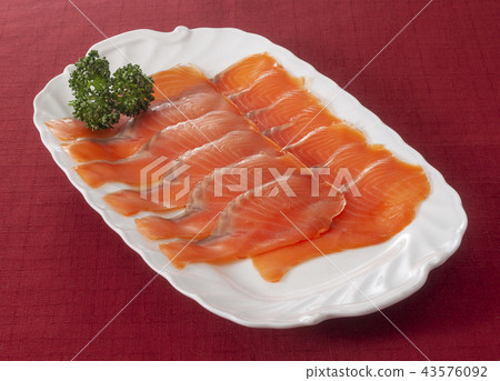 smoked salmon smoked salmon 43576092