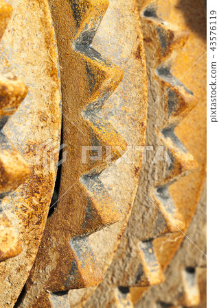 rusty metal element  43576119