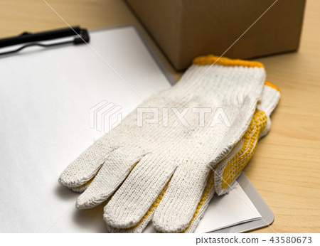 Work gloves Work gloves 43580673