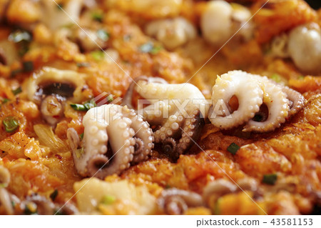 Korean food octopus chukmi kimchi chijimi 43581153