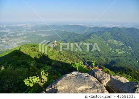 筑波山女孩身體山頂 照片素材 圖片 圖庫