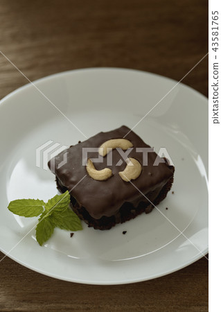 Chocolate brownie. Homemade baking. Selective  43581765