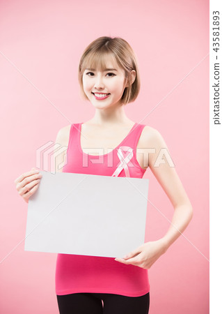 woman with prevention breast cancer 43581893