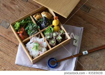 牛肉捲日式午餐盒 43585639