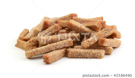 Rye croutons isolated 43586490