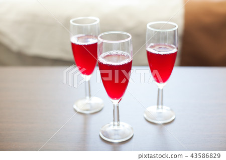 Home Party Home Party 43586829