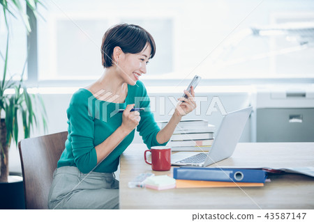 商業場景 43587147