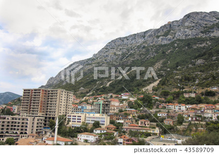 Kruja Kruja 43589709