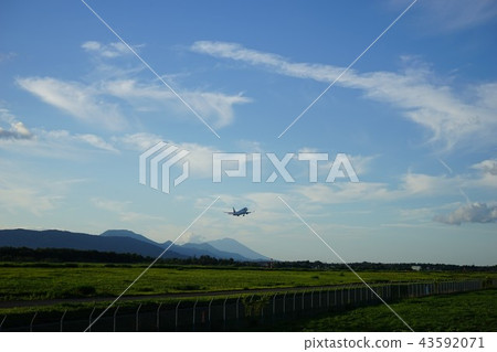 A view from the airport 43592071