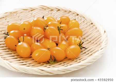 Yellow mini tomato (Aiko) Yellow mini tomato (Aiko) 43592950