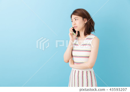 我想起了一個打電話的女人 我想起了一個打電話的女人 43593207
