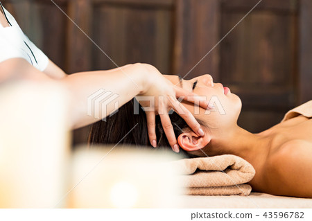 Young Women, Beauty, Beauty, Face Care Young Women, Beauty, Beauty, Face Care 43596782