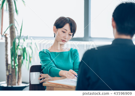  企業形象 43596909