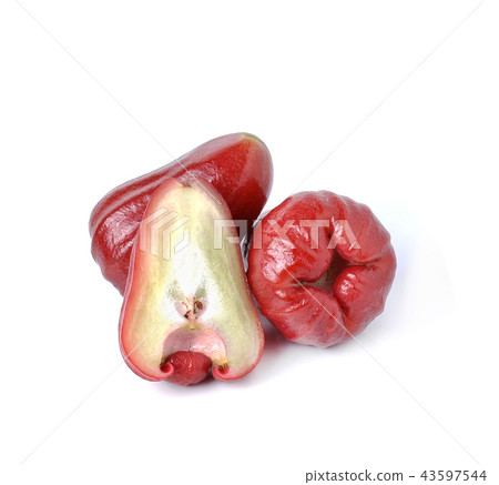 rose apple isolated on a white background. rose apple isolated on a white background. 43597544