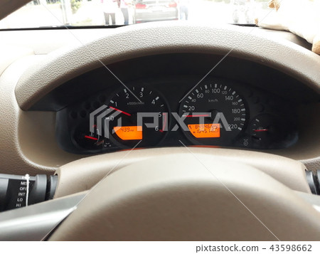 Dashboard Tell the speed of the car, heat level, f Dashboard Tell the speed of the car, heat level, f 43598662