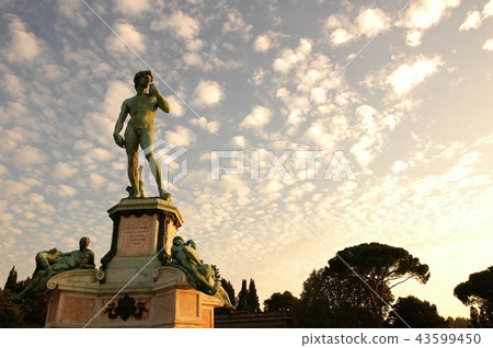 米開朗基羅廣場 43599450