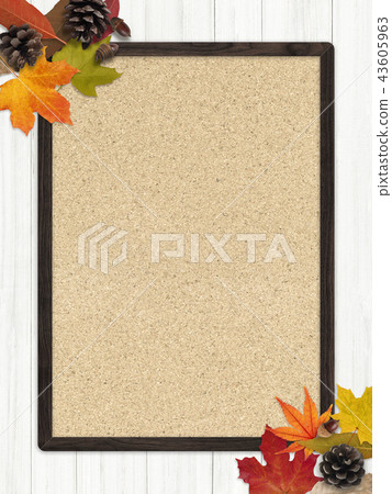 Background-Autumn-Fallen Leaves-Nuts-Frame 43605963