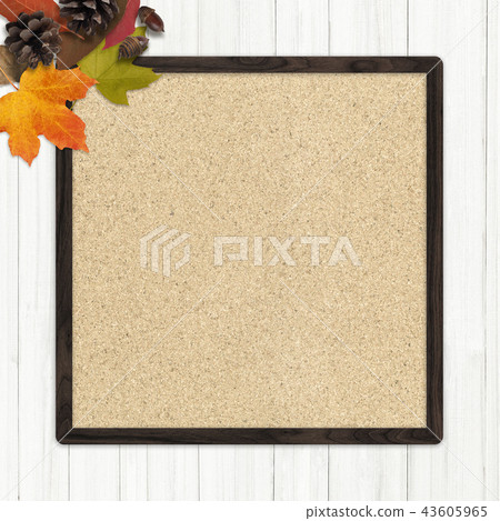 Background-Autumn-Fallen Leaves-Nuts-Frame 43605965