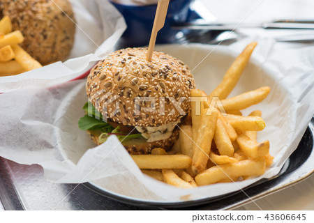 Hamburger set 43606645