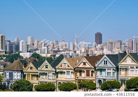 Victorian style homes in San Francisco Victorian style homes in San Francisco 43611558