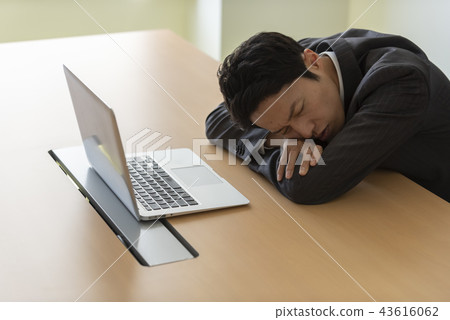 Business man fatigue nap Business man fatigue nap 43616062