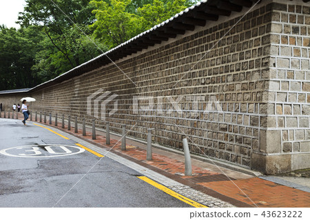 Deoksu Palace Stone Bridge Deoksu Palace Stone Bridge 43623222