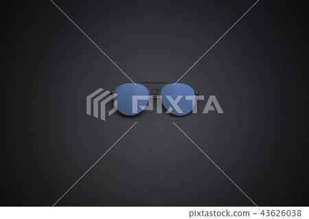 top view sunglasses on background 43626038