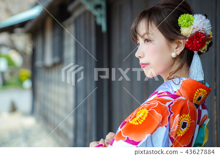 Kimono women 43627884