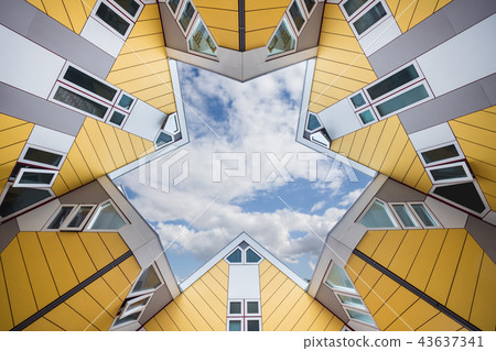 The cube houses 43637341