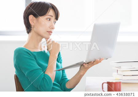  企業形象 43638071