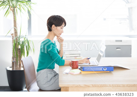  企業形象 43638323