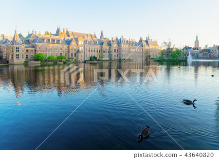 Binnenhof - Dutch Parliament, Holland Binnenhof - Dutch Parliament, Holland 43640820