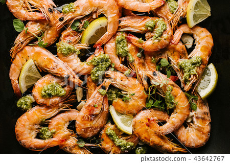 Roasted grilled shrimps on pan 43642767