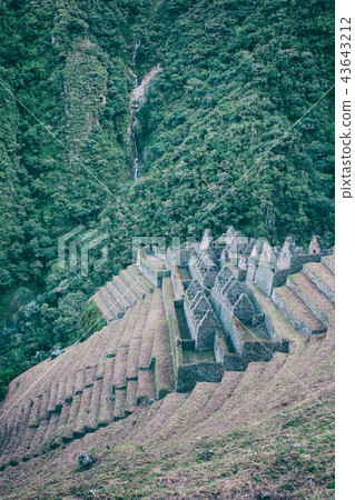 Ruins of an ancient town on the Inca Trail. 43643212