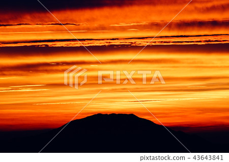 Enayama dyed in the sunset from Koishi 43643841