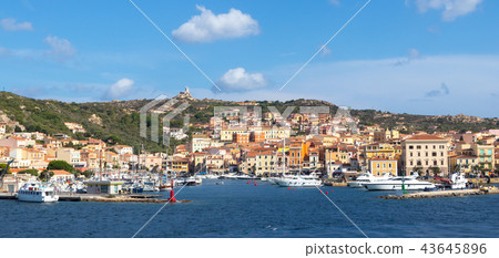 Seaside view of La Maddalena ton on Maddalena island of Caprera, Sardinia, Italy. 43645896
