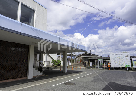 JR Kanbe Station and Ihara Railway Kanbe Station 43647679