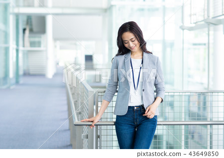 Business woman Business woman 43649850