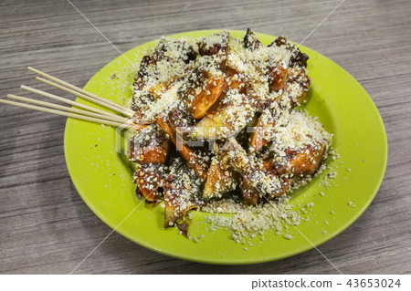 Fruit rojak with fruits and shrimp paste Fruit rojak with fruits and shrimp paste 43653024