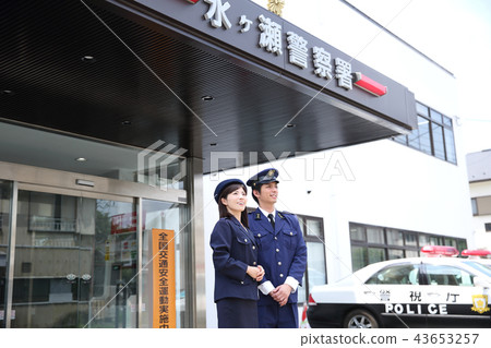 一名警察 43653257