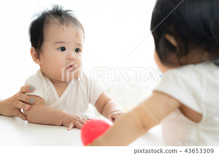 嬰兒 43653309