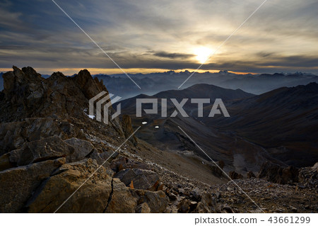 Alpine valleys at sunset Alpine valleys at sunset 43661299
