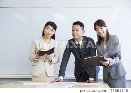 Meeting presentation meeting meeting business Meeting presentation meeting meeting business 43661546