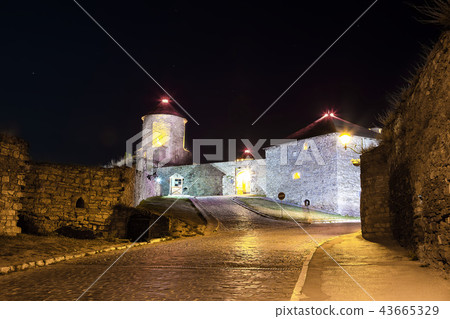 Beautiful castle on a mountain hill 43665329